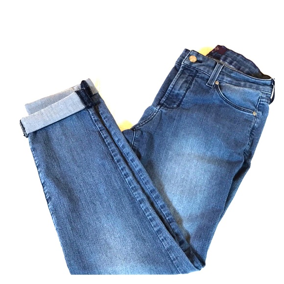 NYDJ Sylvia Boyfriend Jeans Size 4 - Picture 1 of 3